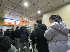 等位区-吉庆桂林米粉·柳州螺蛳粉(港汇广场店)
