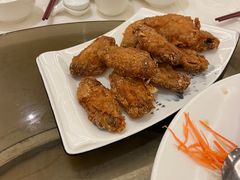 炸鸡翅-新加坡宏仁堂御膳厅