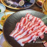 精选的日本小鳗鱼～一上来头还会动！服务员会帮忙烤