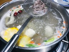-潮牛宴·鲜牛肉自助火锅烤肉(龙岩新罗万达店)
