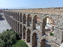 -塞哥维亚输水道