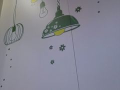 -全家便利店(洛川东路店)