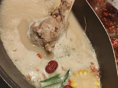 -朱光玉火锅馆(小寨原力场店)