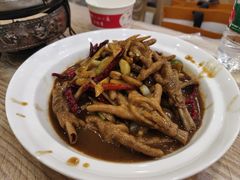 -江城燕子大排档(江汉路步行街店)