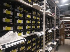 -阿迪达斯(八方汇精品优惠店)