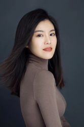 -定格摄影·轻奢定制写真馆