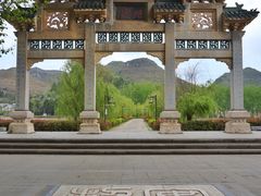 -安龙招堤