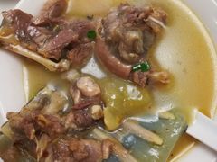清炖水鱼-良友水鱼城
