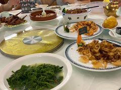 -五谷芳乳鸽王(海景店)