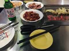 -马路牙子地桌烤肉(工体店)
