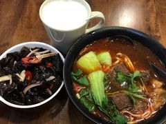 -李先生牛肉面大王(合肥火车站出站口店)