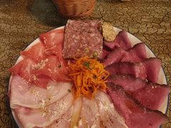 -羽深肉铺 Steak & Wine