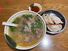 -黄阿姨锅贴大王(万航渡路店)