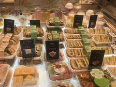 -罗森尼娜(德思勤店)