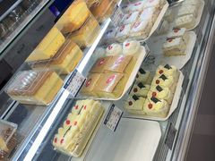 -白玉兰食品(中山公园龙之梦店)