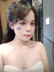 -onlygirl摄影美学馆高端定制(江滩店)