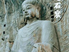 -龙门石窟