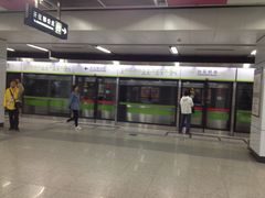 -白石桥南(地铁站)