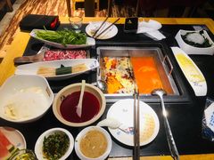 -东道煮牛肉火锅(重庆路店)