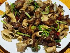 -超越海鲜屋(飞龙物业店)