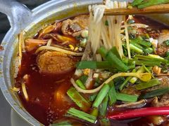 -铁锅哥米线