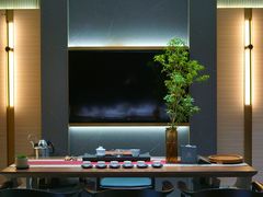 -红鼎豆捞·非遗鲍皇汤火锅(宝丰路店)