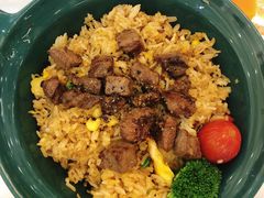 -丽莎沙拉轻食餐厅(国贸店)