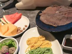 -德天肥牛海鲜火锅(城西银泰店)