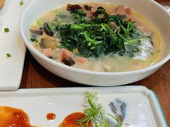 上汤鸡毛菜-金枝玉叶上海人家食府(三里河店)
