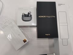 -荣耀授权专卖店(黄浦浙江中路店)