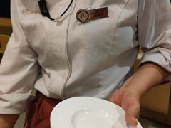 -海底捞火锅(宝龙广场夜宵主题店)