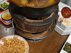-阿润打边炉·鲜切鸡煲(华漕店)