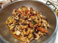 -七欣天香辣蟹火锅(南京建宁路大观天地店)