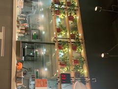 -斯普瑞斯奥特莱斯