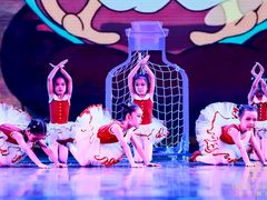 -炫艺舞蹈培训中心(枫尚奥特莱斯店)