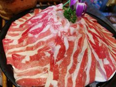 -老牌坊云南鱼豆花火锅(爱建店)