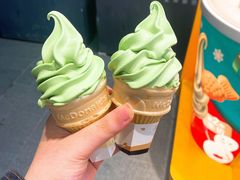 -麦当劳(普陀香溢花城店)