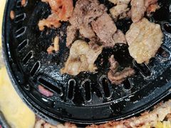 -胡悦里韩式烤肉(芝罘万达广场店)