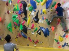 -问山MountQuest攀岩馆