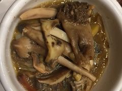 -菌海森林·非遗野生菌火锅(西山区滇池路摩根道店)