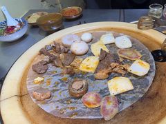 -阿昌白族石板烧·菌锅(大理古城店)