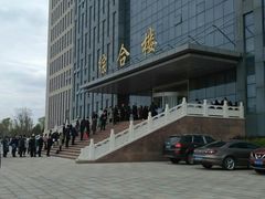 -文登区体育公园-停车场