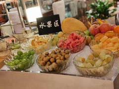 新鲜水果-温州王朝大酒店-自助餐厅
