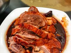 -余杨鸭鸭餐厅
