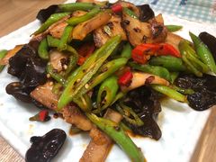 汉阴小炒肉-钟记家菜(红专南路店)
