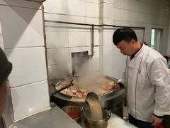 -清真马杰山牛肉汤馆