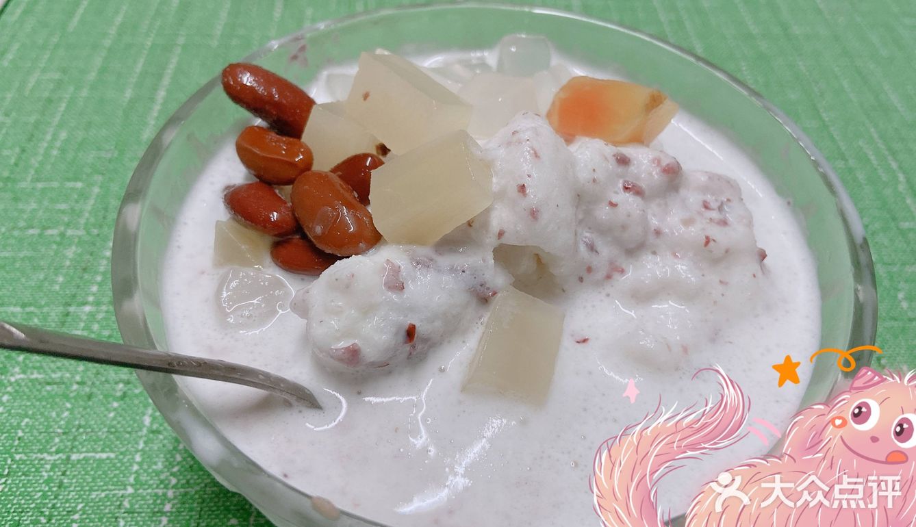 虽然没有沙冰机，我发现榨汁机破壁机都可以满足我的愿望