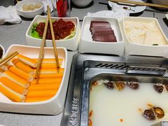 -海底捞火锅(海宁路店)