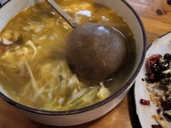 酸汤杂菜-无届青年餐馆(熙街店)