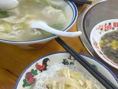 -明姨仔潮汕美食·碳炉猪脚·汕尾牛腩饭·起片鸡煲(起义路店)